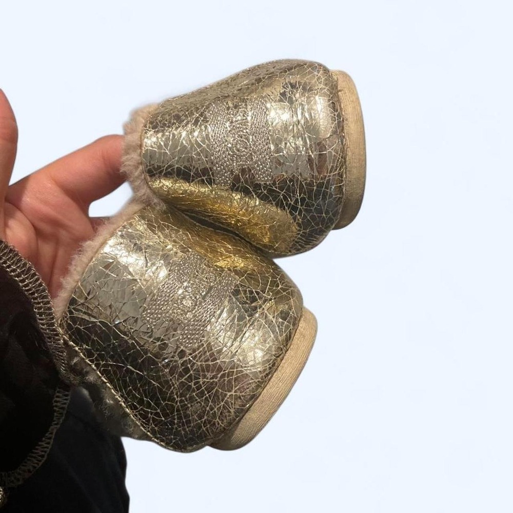 TOMS gold glitter slip-on‎ shoes size 11 - Picture 7 of 8